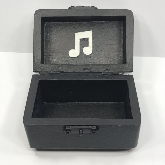 Johnny Cash inspired distressed graffiti Rocker Box Mini 4”x2.5” for love-… - Picture 4 of 8